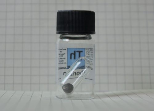 Thorium bead